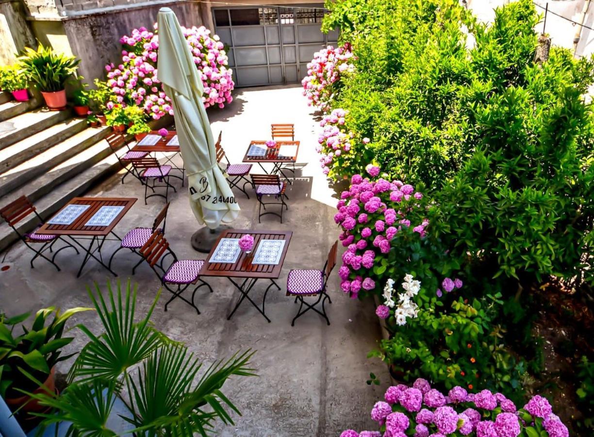 Palorto Hotel Гирокастра Экстерьер фото