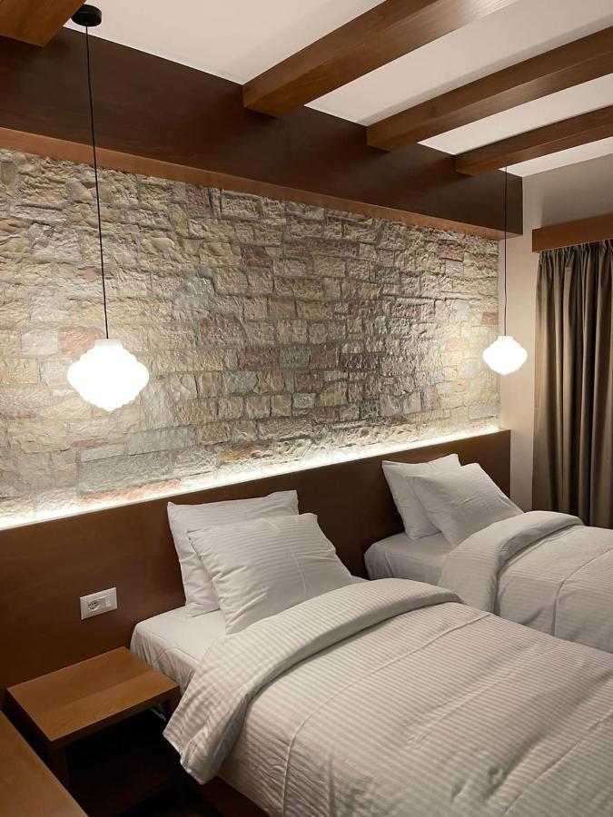 Palorto Hotel Гирокастра Экстерьер фото